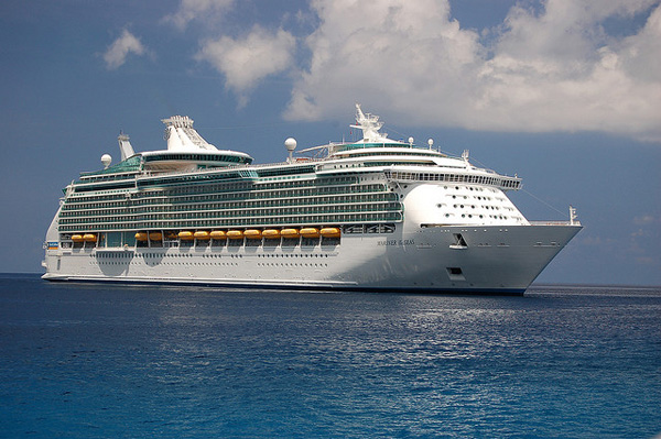  cruise ship