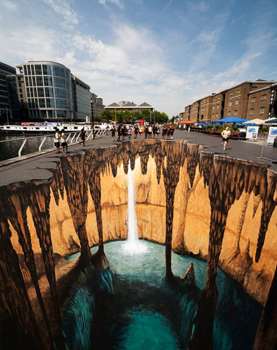 10 Astounding 3D Street Art 10