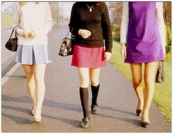 Mini skirts were all the rave in the 80s.