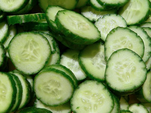 cucumber natural treatments for oily skin