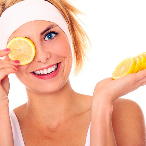 lemon natural treatments for oily skin
