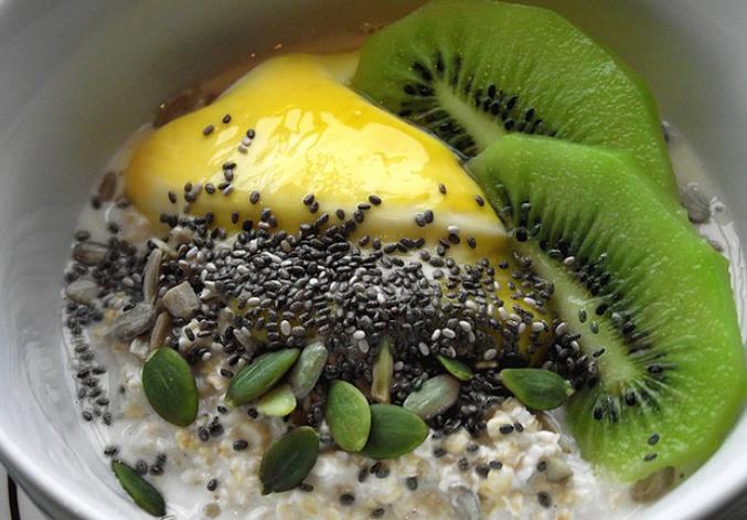 10 Facts and Figures about the Benefits of Chia Seeds2