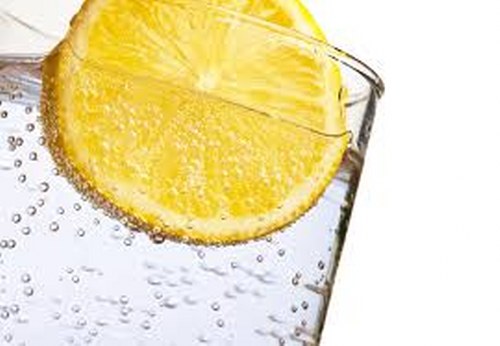 hydration benefits lemon water