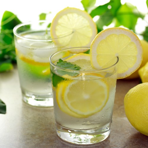 reduces inflammation benefits lemon water