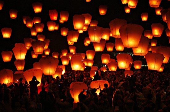 Chinese New Year Traditions Festival of Lanterns