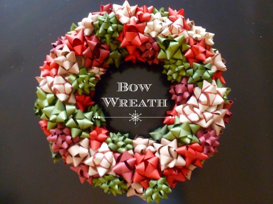 christmas decorating ideas bow wreath
