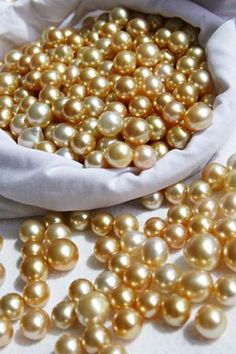 south sea pearls of various shapes and sizes